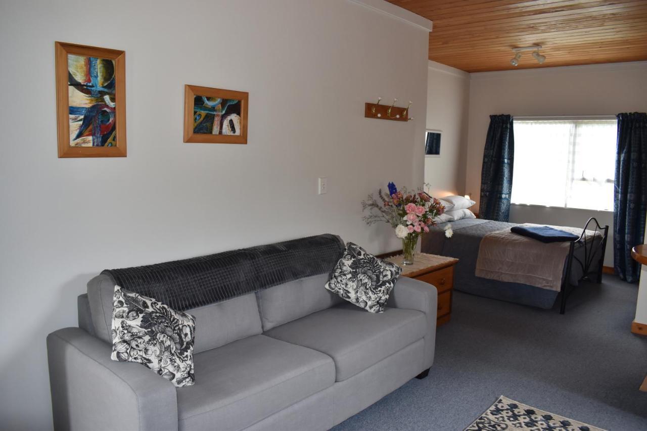 Bed and Breakfast Olivista Masterton Exterior foto
